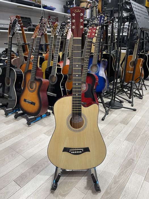 Gitara akustik 6 strunali