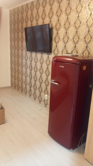 De vanzare /inchiriat garsoniera 1250lei