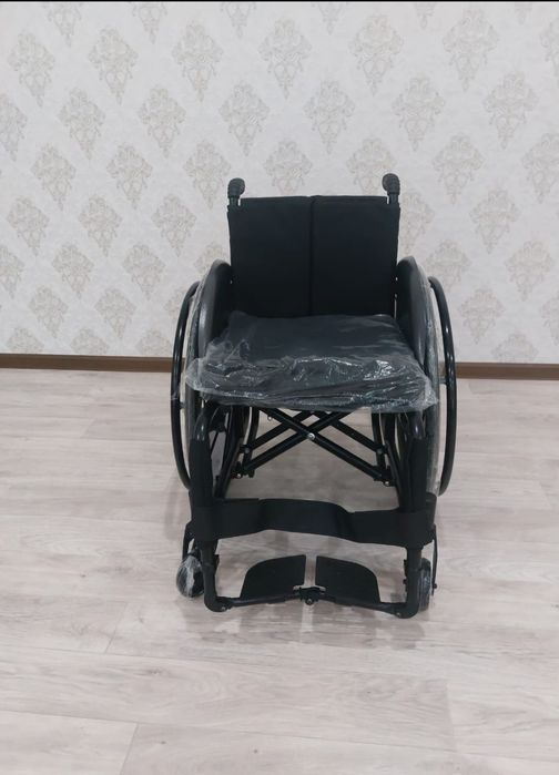 Продам коляску активную