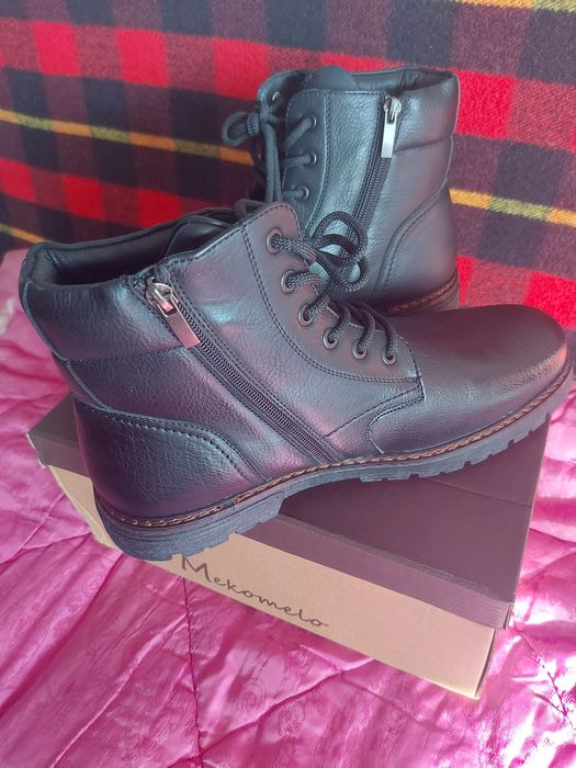 Ботинки мужские новый. Размер 44, стельки  29см. Торг. Договоримся.