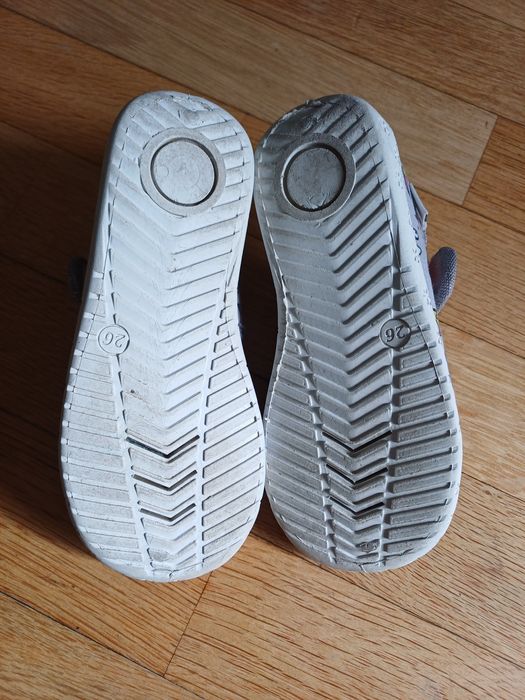 Пантофи монета 26 номер