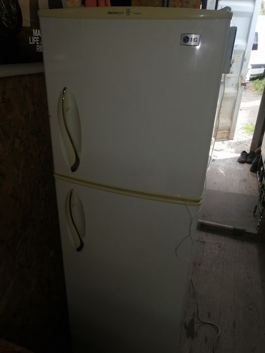 Холодильник LG В наличии.