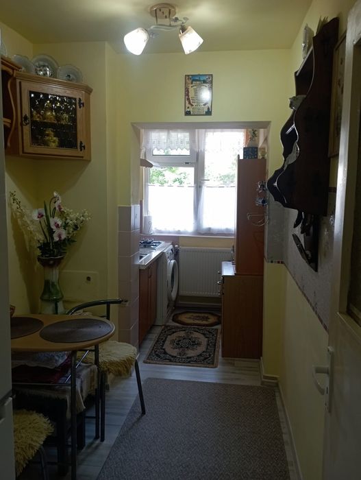 Închiriez apartament o camera