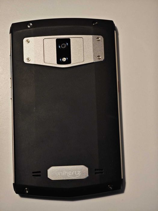 Unihertz Titan - Full Box- Stare Exceptionala