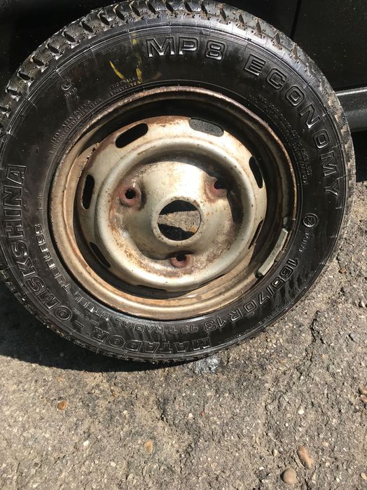 Janta 3 prezoane pe 13 cu cauciuc de iarna