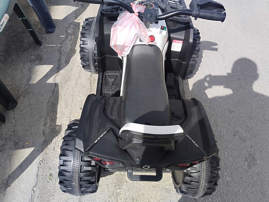 TEXAS Акумулаторно бъги MAJESTIC бял