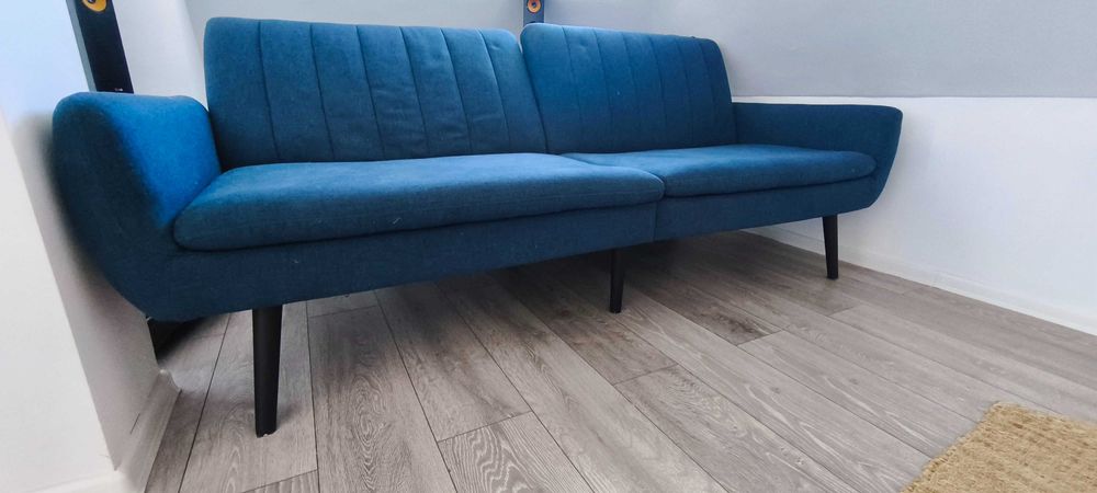 Разтегателен диван HARNDRUP тъмносин