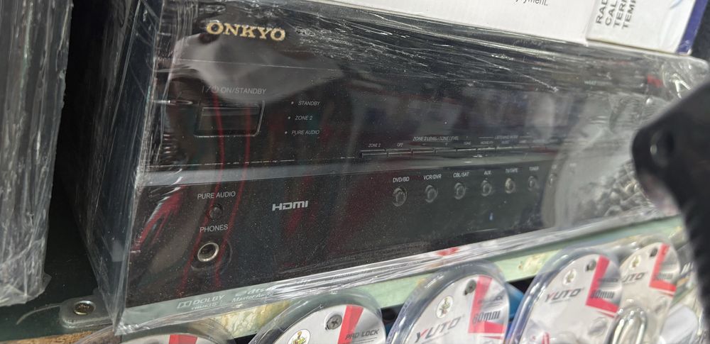 Onkyo noi TX-SR din generația HDMI + Dolby TrueHD
