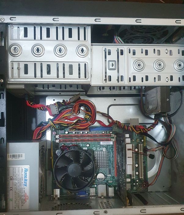 2 системных блока