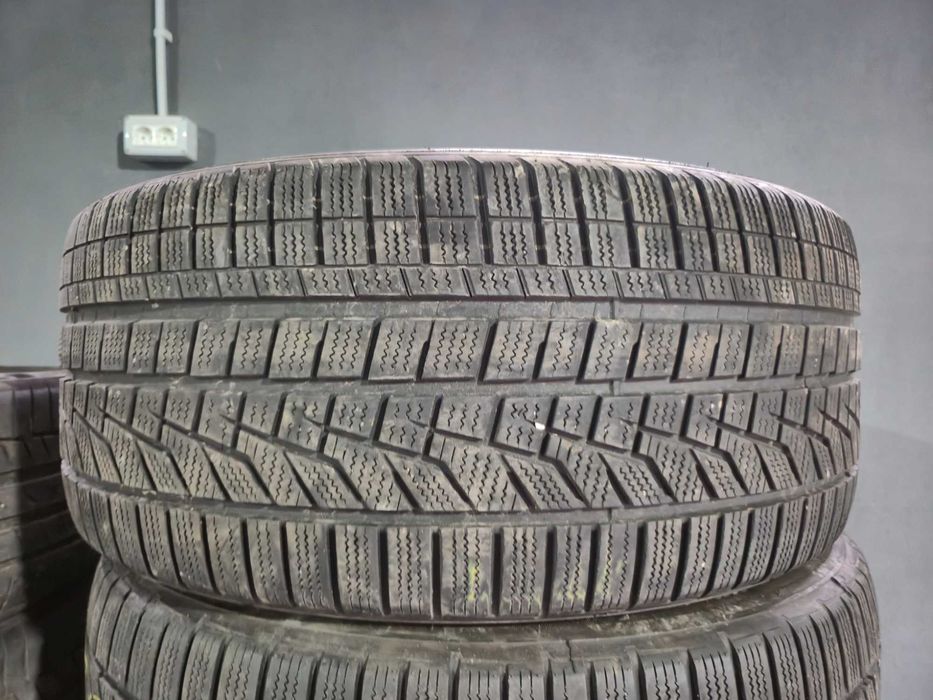 2 Anvelope de VARA - 255/45/19 104V - Hankook Winter I*CEPT EVO 2 MO - STARE F BUNA - DOT 2022 !