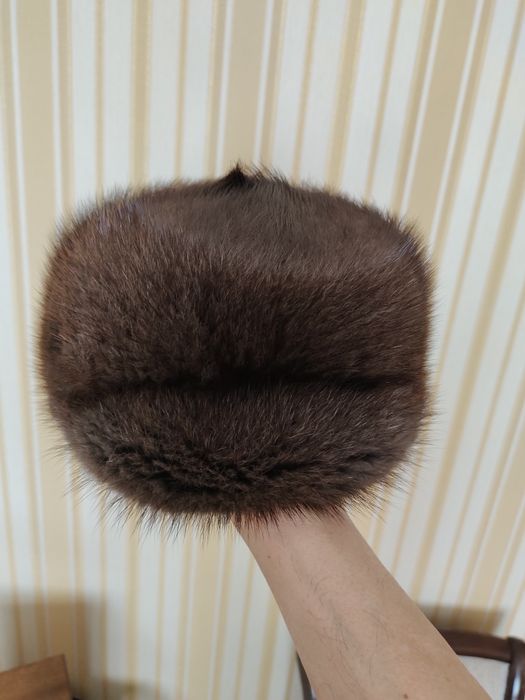 Продам меховую шапку р.58