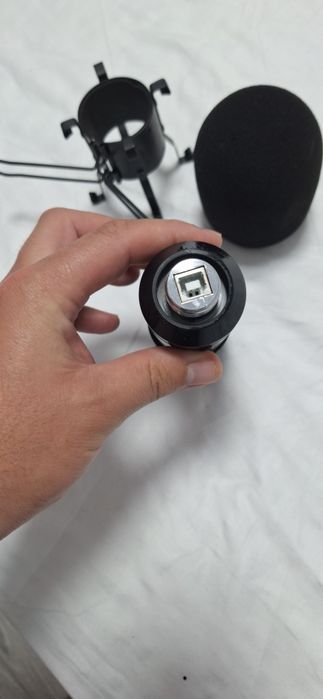 Microfon USB Amoon MK-F400USB + shock mount + burete antifon