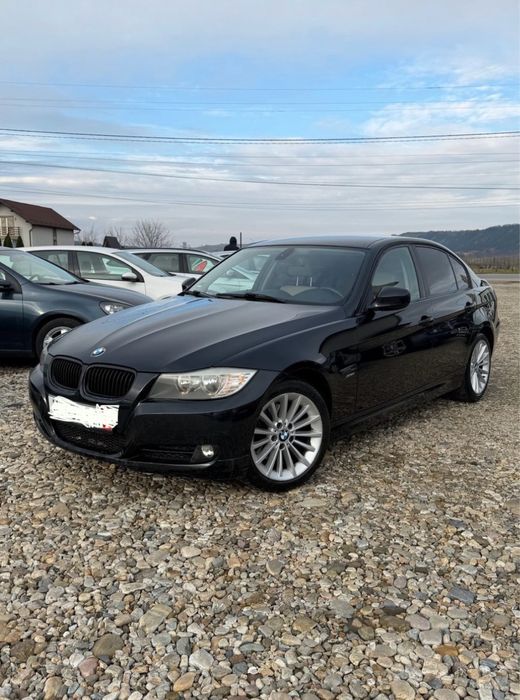 Vand BMW Seria 3 E90 pret 5000 euro negociabil !!