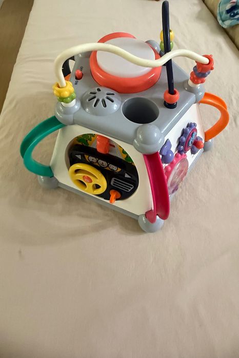 Игрушка детская для детей Бизиборд HOLA Бизикуб пластик