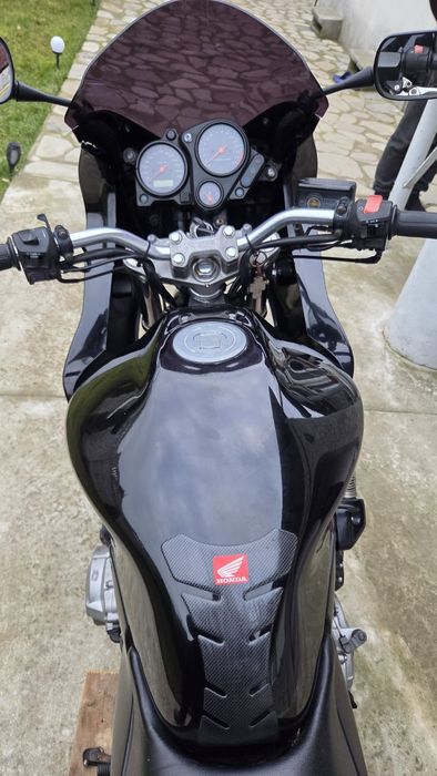 Honda Hornet 600cm, cauciucuri noi, gata de sezon, stare foarte bună