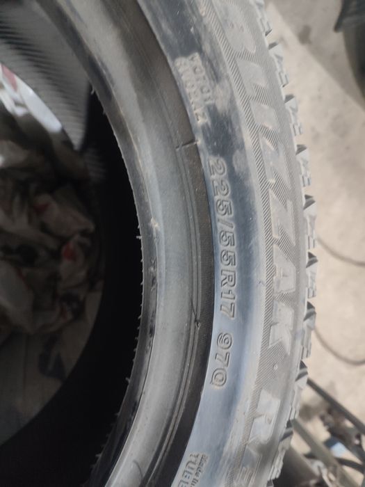 Зимние резина BRIDGESTONE