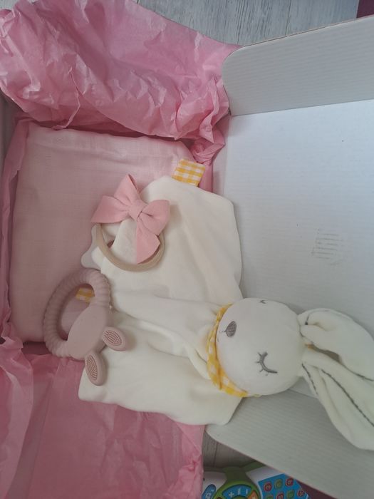 Нова Подаръчна кутия Baby Gift Box подарък за бебе момиче