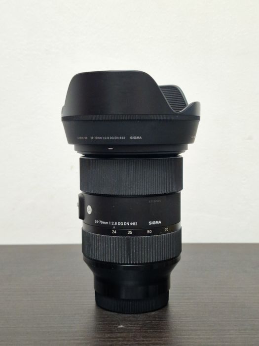 Vand Sony 135 mm 1.8, sony 90 mm 2.8 si sigma 24-70 f 2.8 montura sony