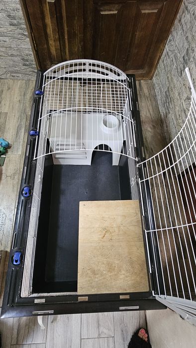 Клетка для мелких животных.