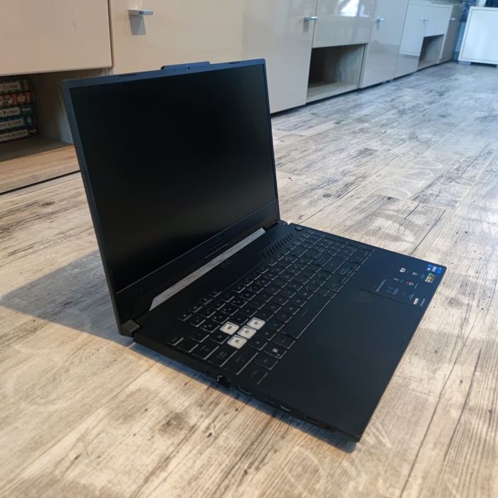 Laptop Gaming ASUS TUF F15 FX507ZC4 impecabil