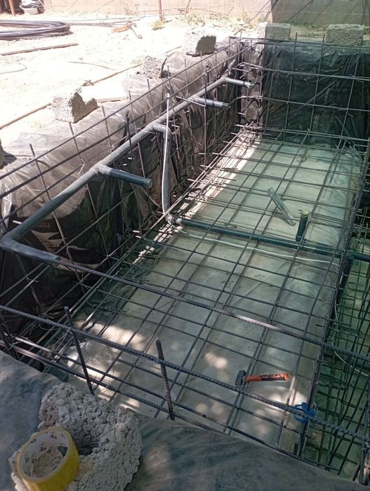 Реставрация,мойка,чистка бассейнов,уход за бассейном, удаление грибка