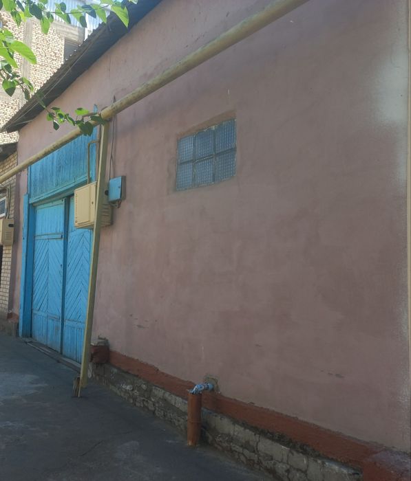 Kogon shaharda 2.9 sotixlik  uchaska sotiladi arzon narxda 25000$