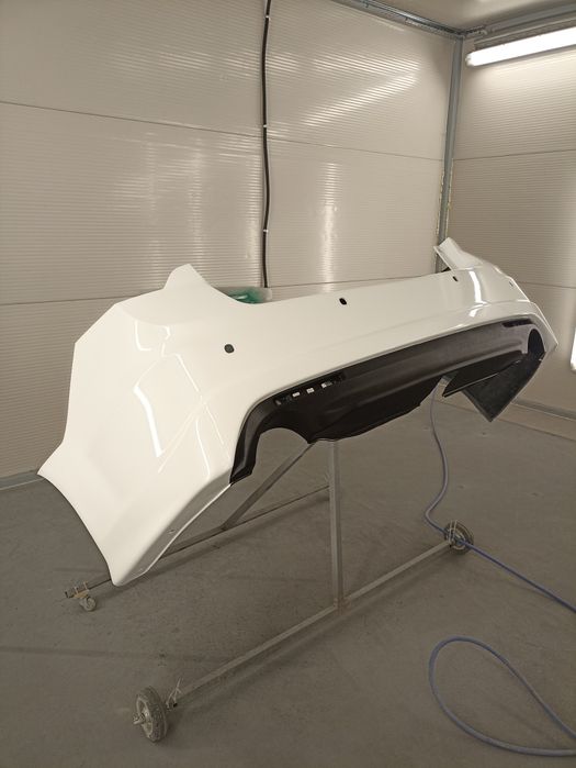 Автобояджийски услуги. Боядисване на автомобили. Полиране