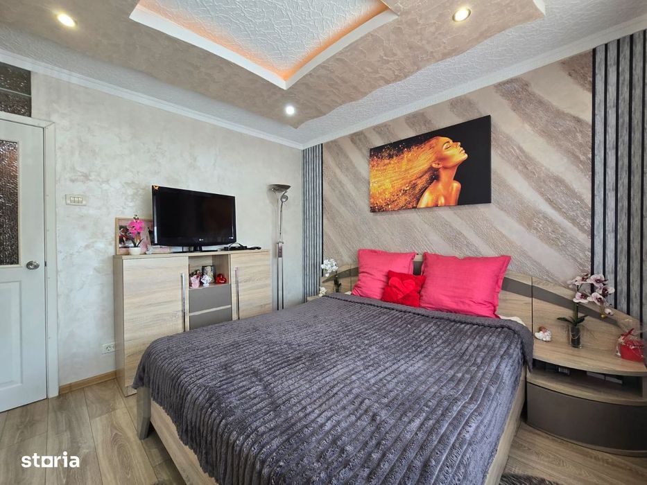 Apartament 2 camere decomandat, etaj 1, centrală proprie - Zona Alfa