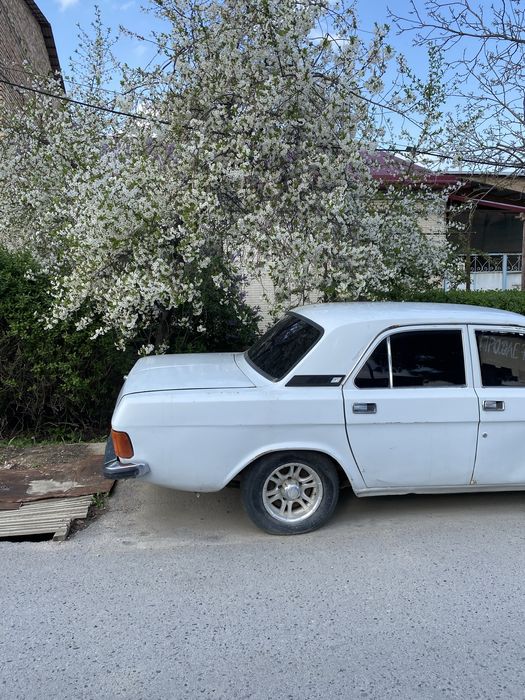 Продается волга 3102