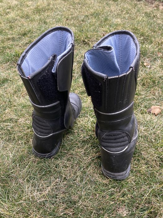 Vând casă Icon neagra