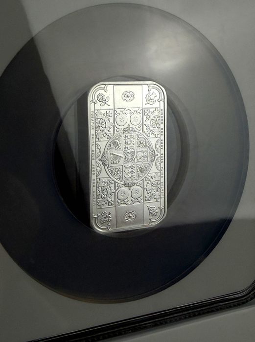 2025 1oz Royal Mint The Gothic Crown silver bar gradata NGC MS70