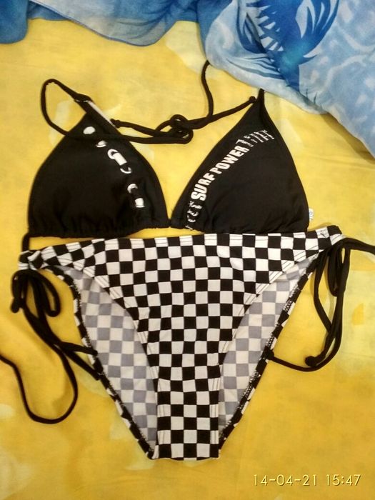 Продам купальник