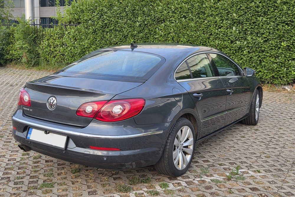 Volkswagen Passat CC 2.0 TDI 170 CP 2010