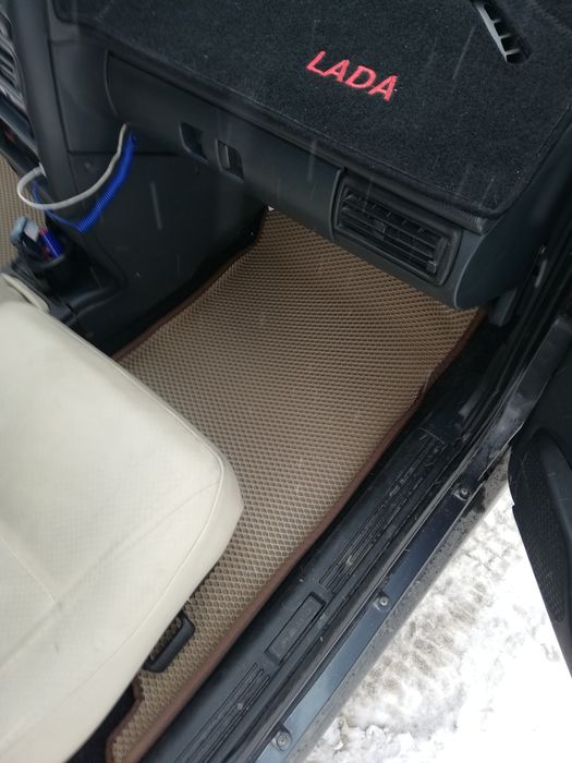 ЕВА полики для автомобилей