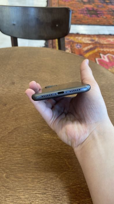 iPhone 11 продается