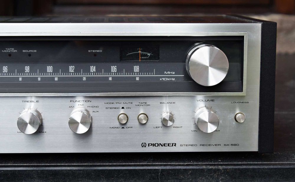 Amplituner Pioneer SX-590, amplificator vintage Cluj-Napoca • OLX.ro