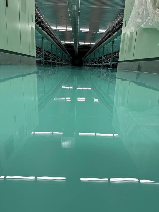 Эпоксидние наливной  пол.