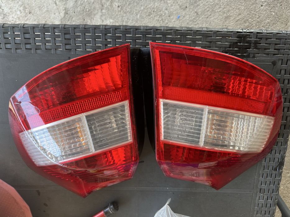 Stopuri stanga dreapta bmw deria 1