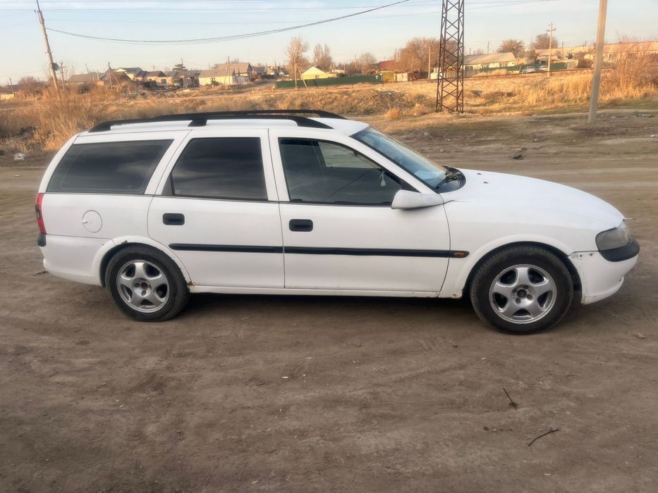 Продам опель вектра универсал