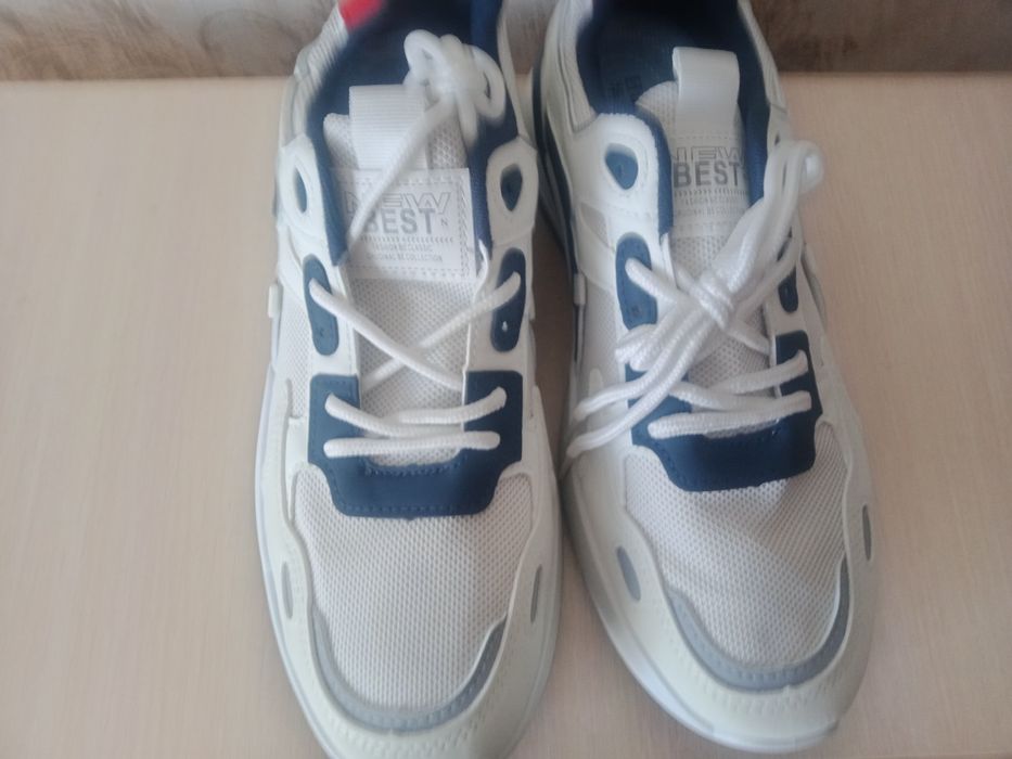 Мужские летние кроссовки