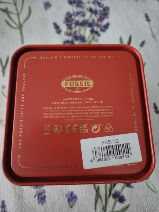 Fossil la cutie , stare perfecta , purtat fff putin