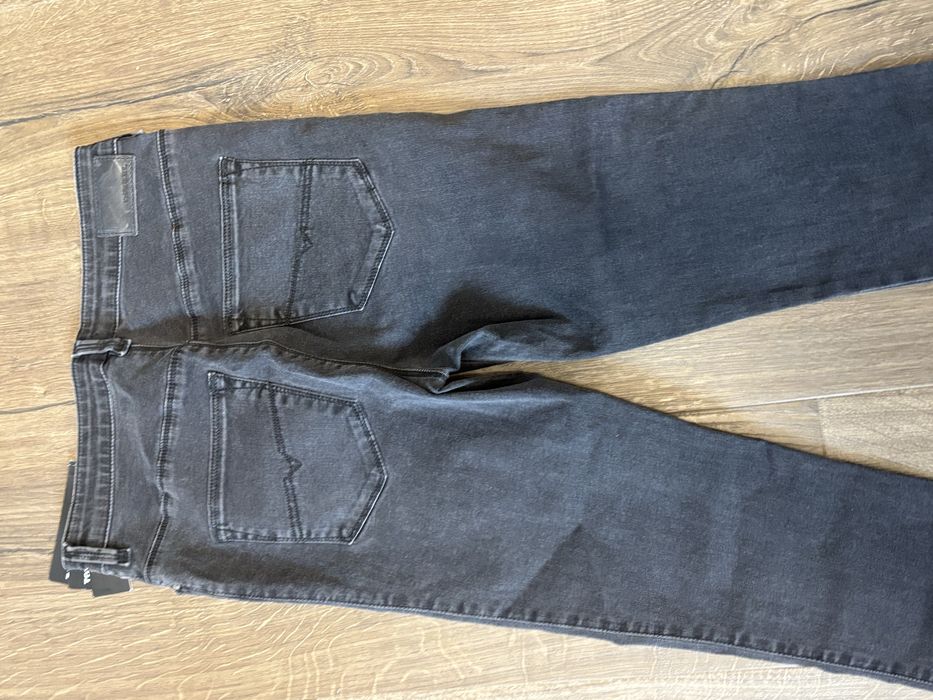 Дамски блузи, сако, дънки