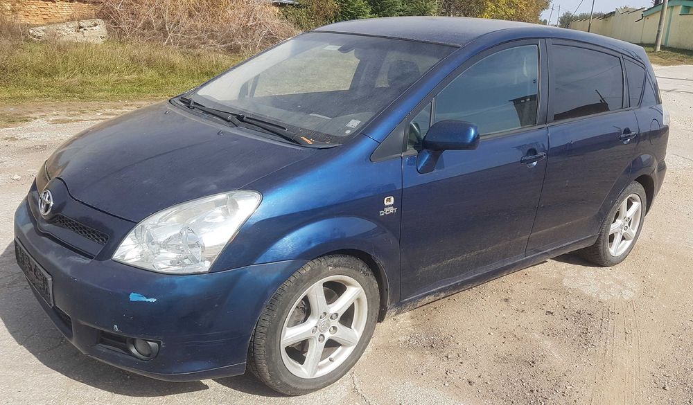 Toyota Corolla Verso 2.2 DCAT на части Корола Версо 2.2 ДКАТ на части