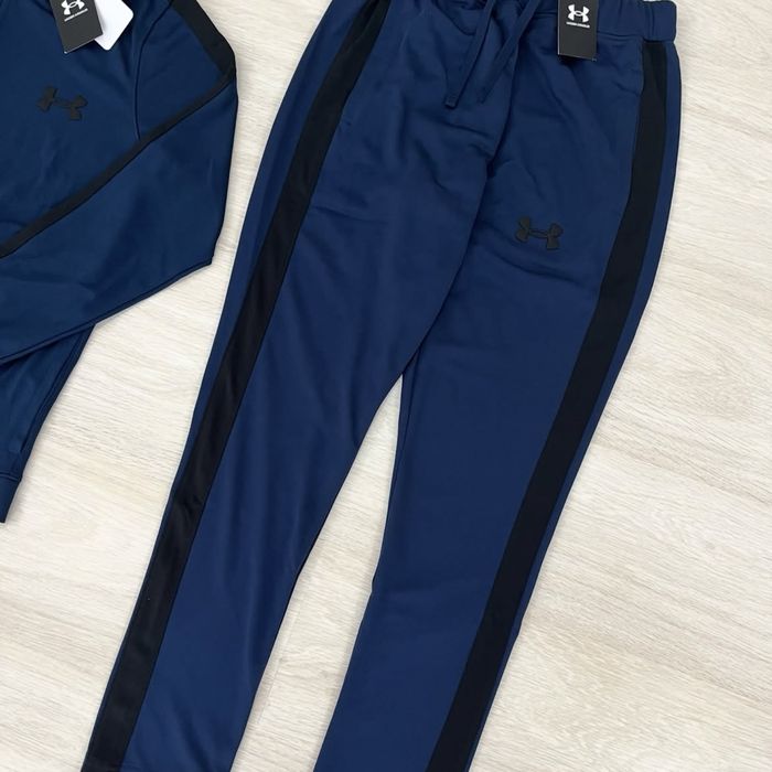 продам двойку under armour