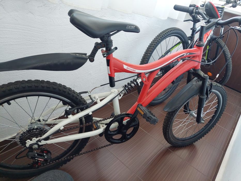 Bicicleta Velors copii 20'' pentru maxim 12 ani