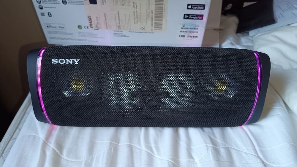 Vând wireless speaker Sony SRS-XB43
