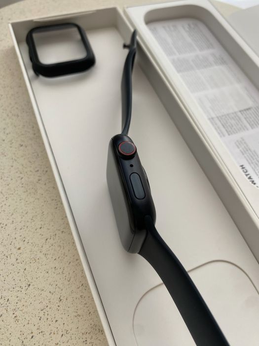 Apple Watch SE(2023), GPS, Cellular, 44 mm