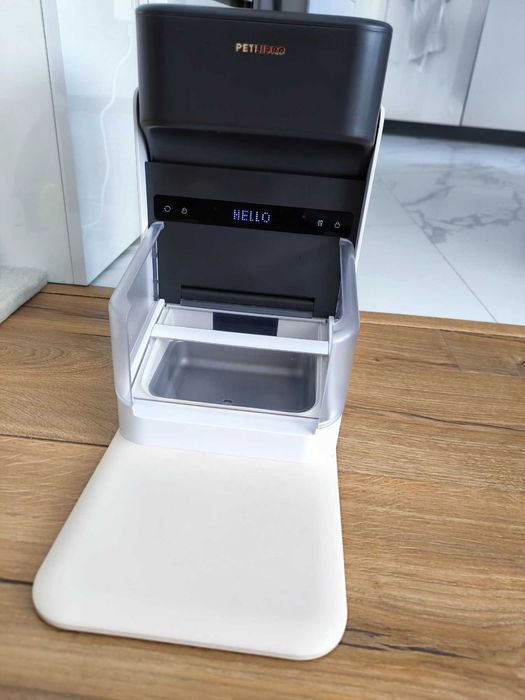 Автоматична котешка хранилка PETLIBRO RFID