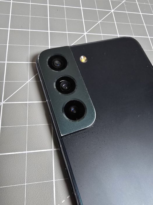 Samsung s22 В отличном состоянии