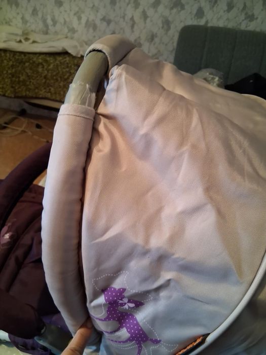 Бебешка Количка...